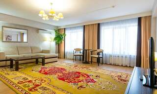 Гостиница Бурятия Улан-Удэ "Апартамент" (Высшая категория)-3